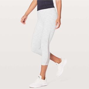 Lululemon Train Times 21” Crop Legging